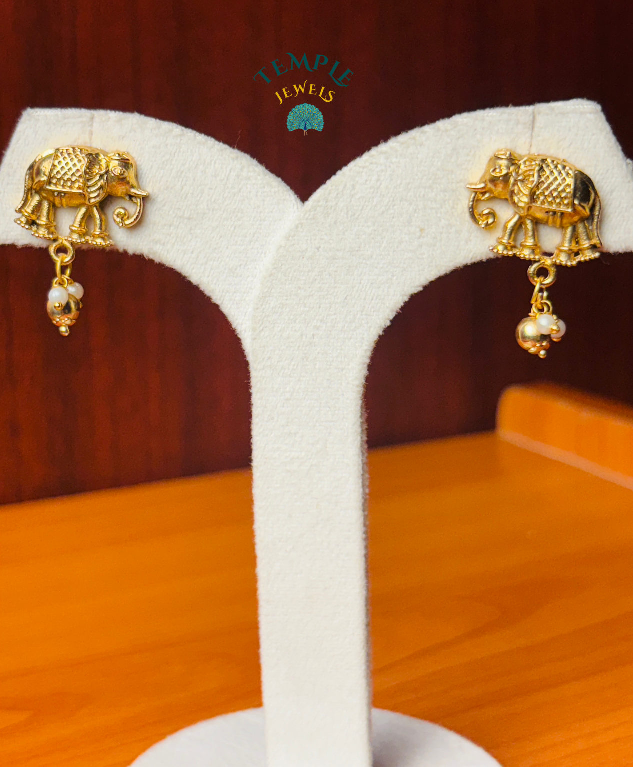 Elephant Motif Antique Gold Finish Choker - NEC2409022