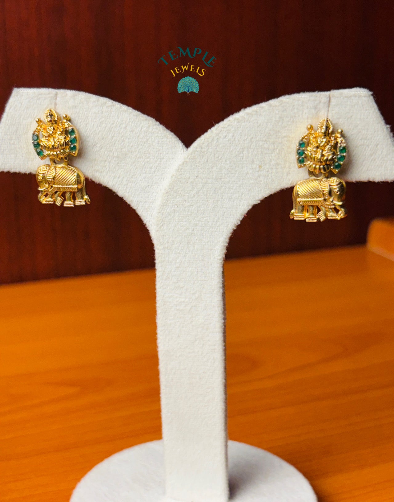 Elephant & Deity Motif Antique Choker with Stones - NEC2409023
