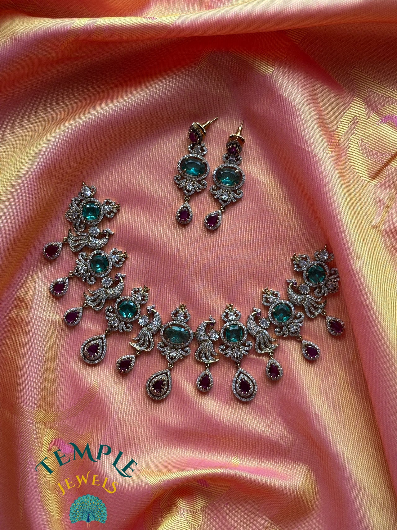 Victorian Necklace Premium - VC0001