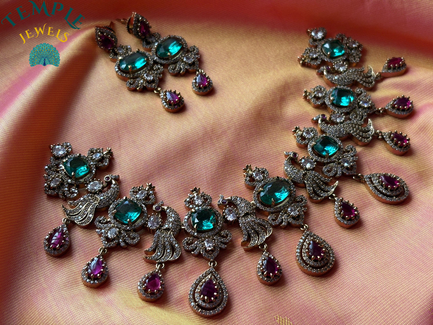 Victorian Necklace Premium - VC0001