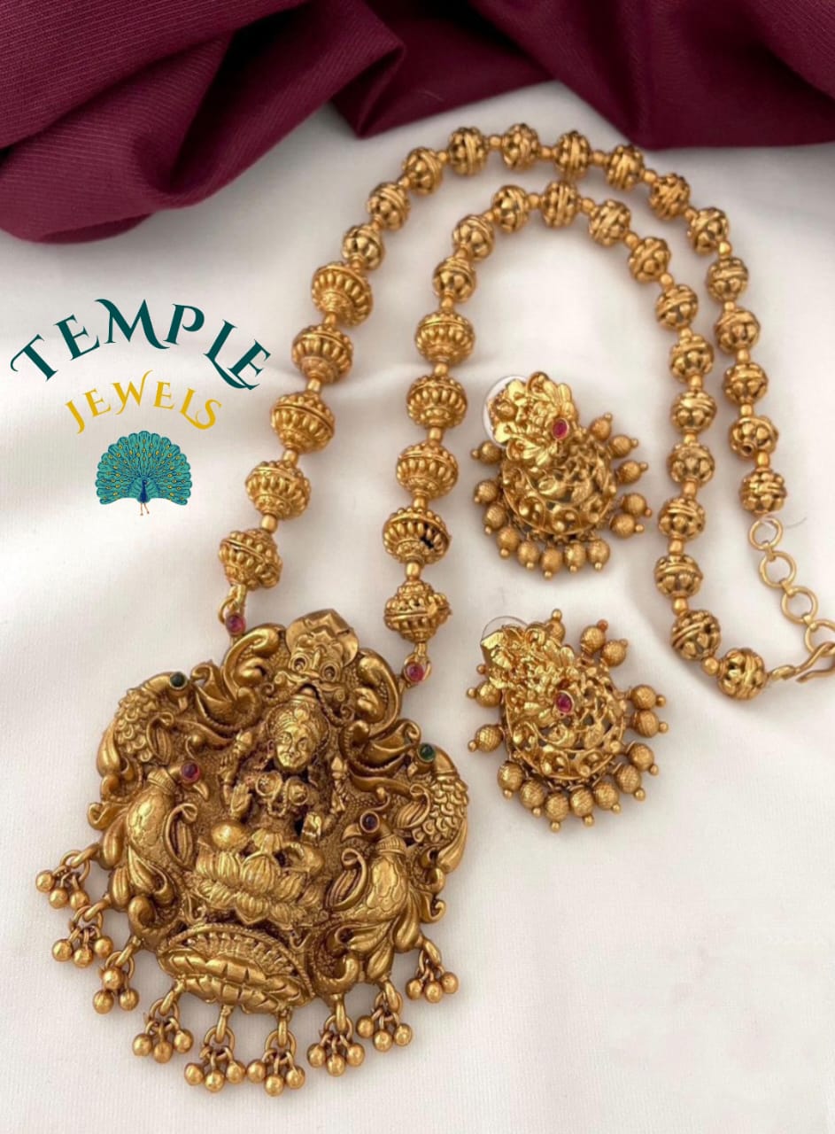 Beads Haaram / Necklace - NEC2409039