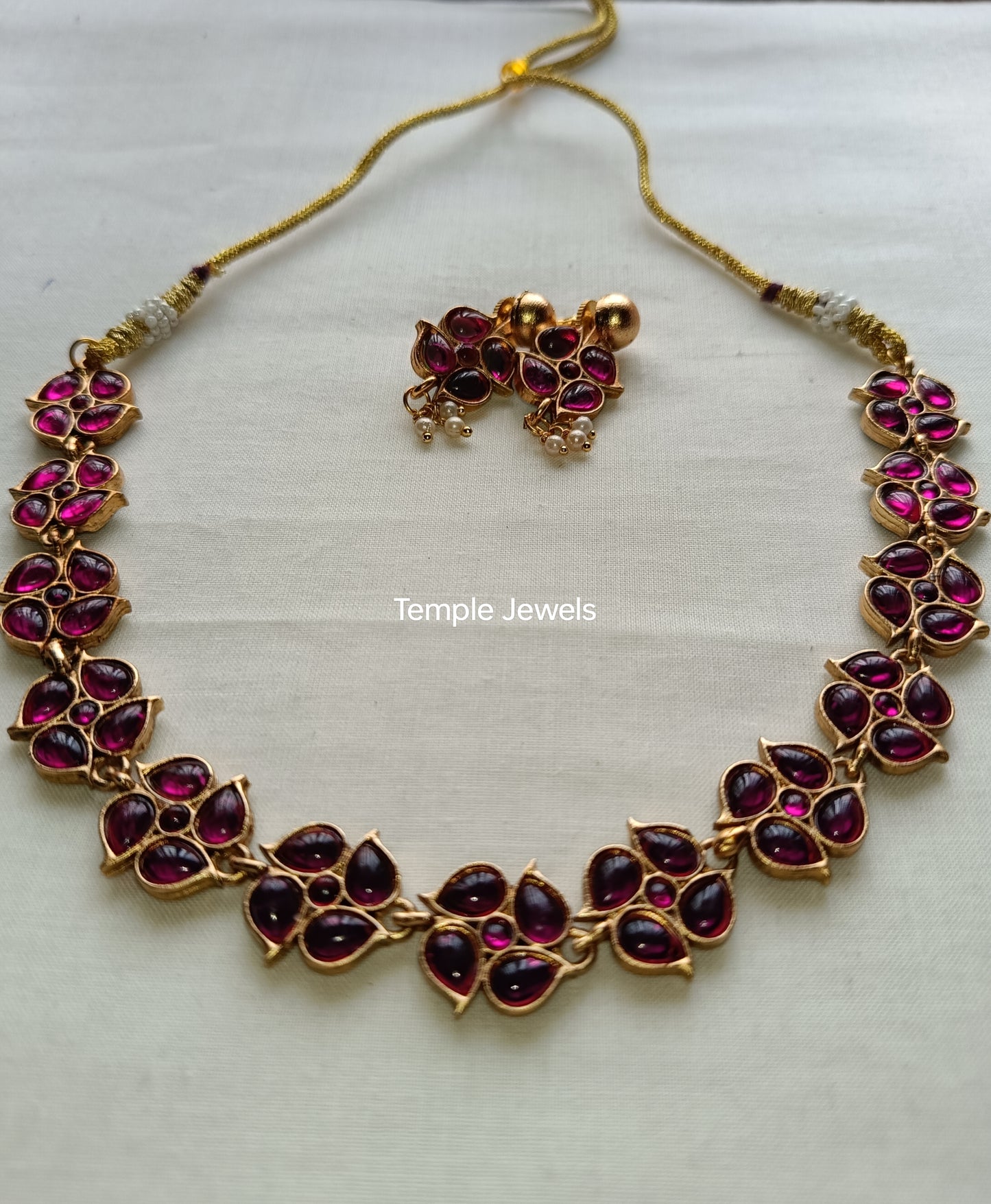 Choker 2 in 1 double sided Ruby & Green stone - NEC2409020