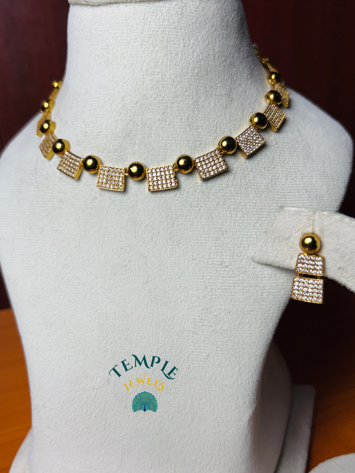 Premium Necklace American Diamond -AD0017